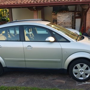 A2 1.4 TDI_75HP_2003.jpeg