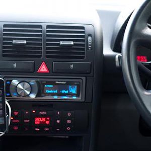 Middle console view