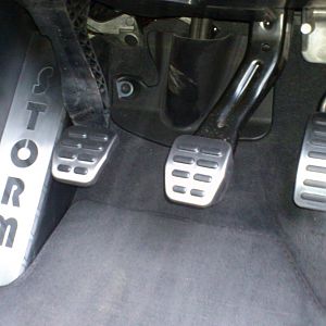 TT Pedals and Sumo Footrest